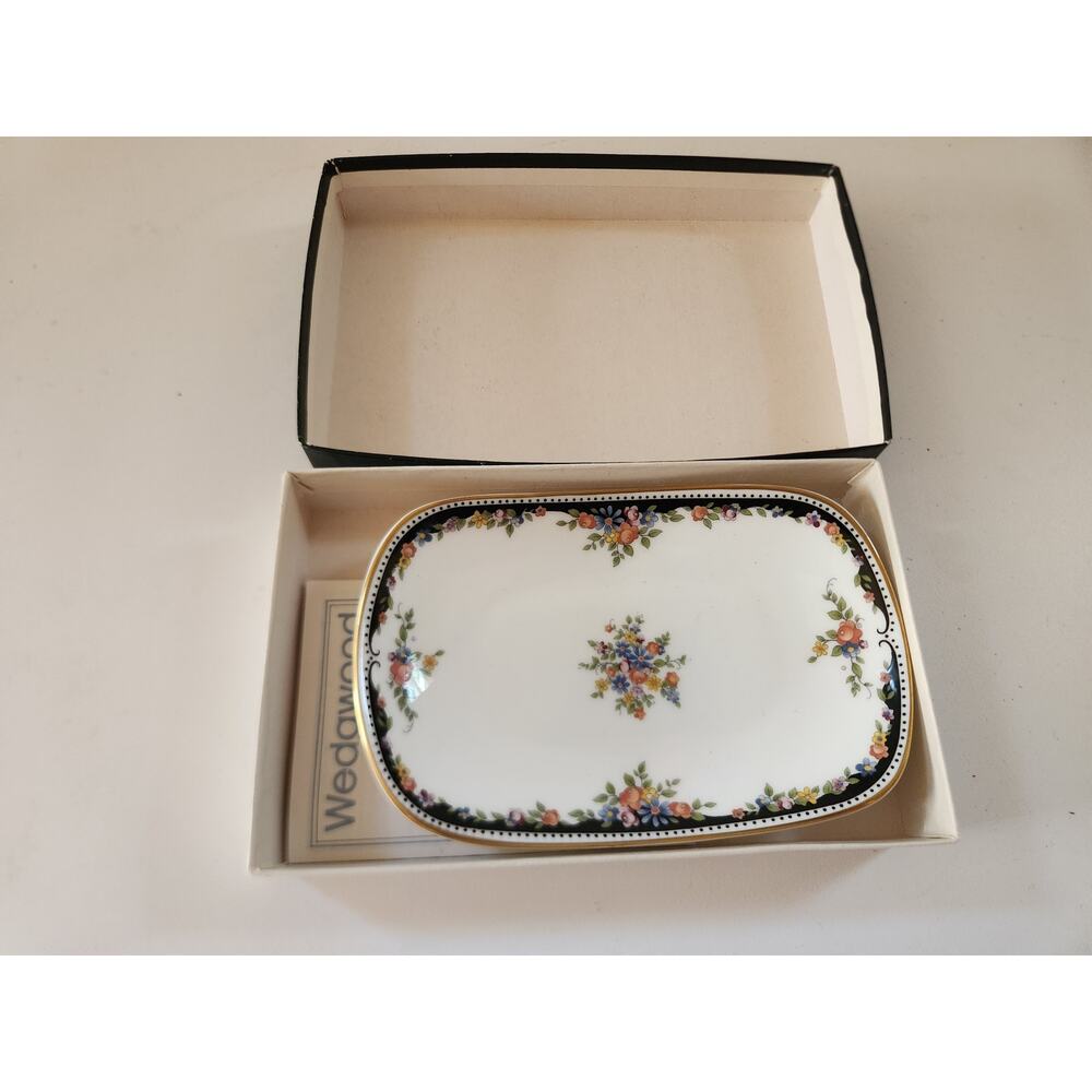 Vtg Wedgwood Osborne Tray Trinket Soap Dish 5 1/2" NIB